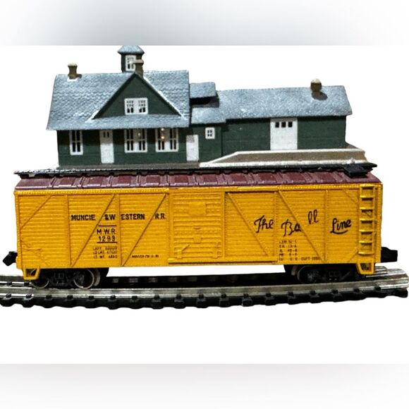 N SCALE ATLAS 2368 MUNCIE S WESTERN RR WOOD BOX CAR - Picture 1 of 7